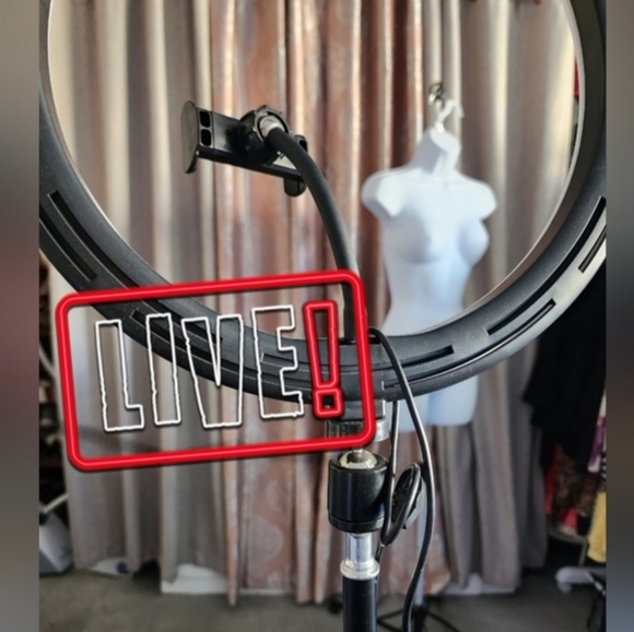 ✨️Like This Listing To Be Notified -LIKE AND SHARE - Picture 4 of 9